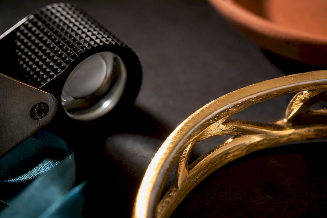 Close-up of a gold-plated jewelry edge