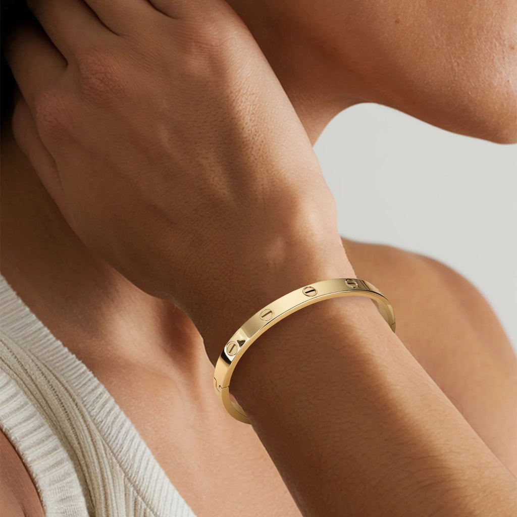 Eternity Love Screw Bracelet