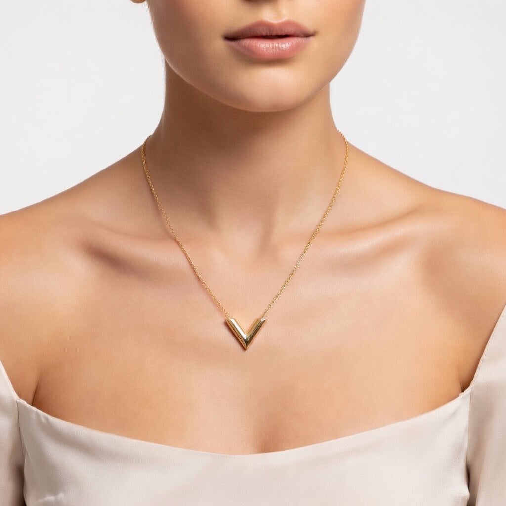 Essential V Necklace Pendant